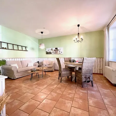 Апартаменты Monsei - Herzstueck In Bad Schandau, Lage, Modern, Mit Parkplatz! *