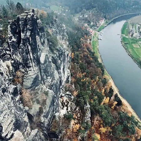 Apartamento Monsei - Herzstueck In Bad Schandau, Lage, Modern, Mit Parkplatz! *